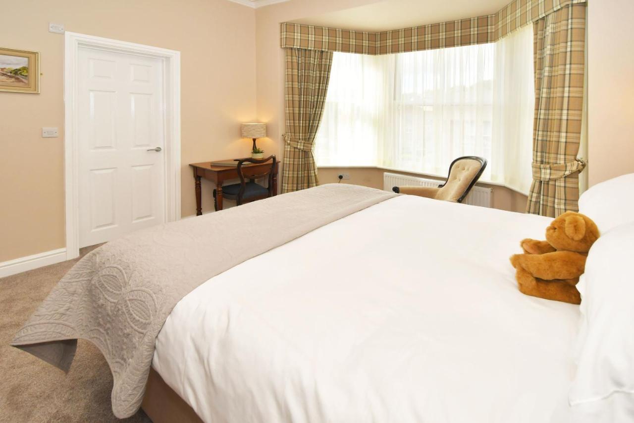 The Victoria Hotel Newcastle-under-Lyme Buitenkant foto